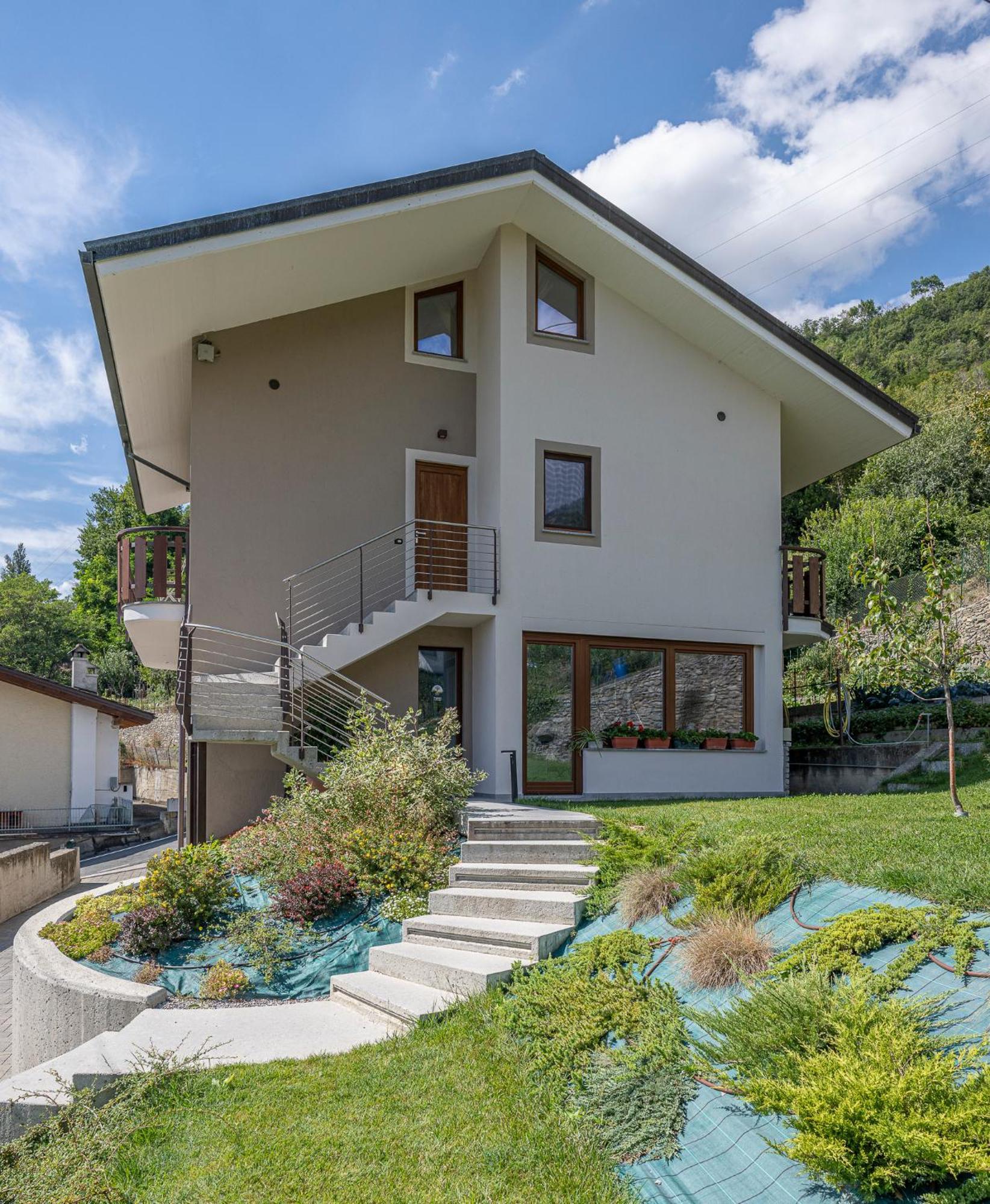 La Casa Delle Farfalle - Cir Vda Sarre 0001 Aosta Buitenkant foto